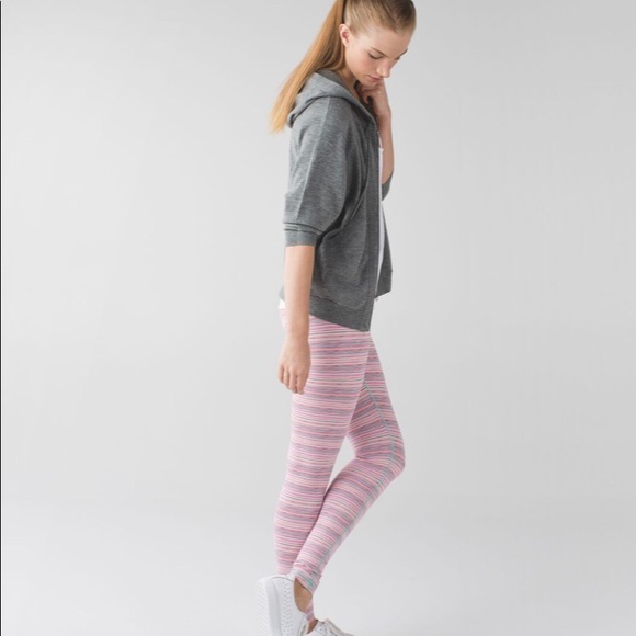 Lululemon Wunder Under Pink Cyber Stripe Leggings size 2 - Picture 11 of 11